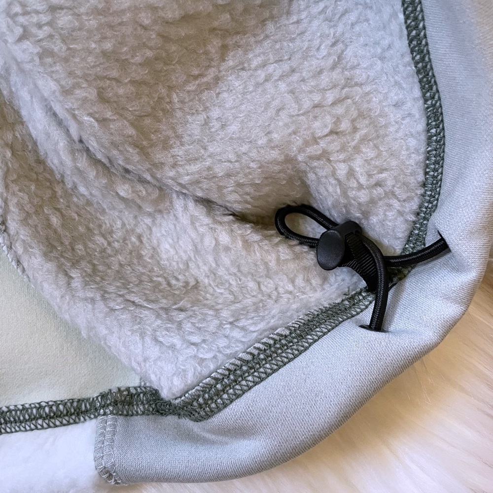 The North Face Women’s Novelty Fleece Hoodie - Picture 3 of 7